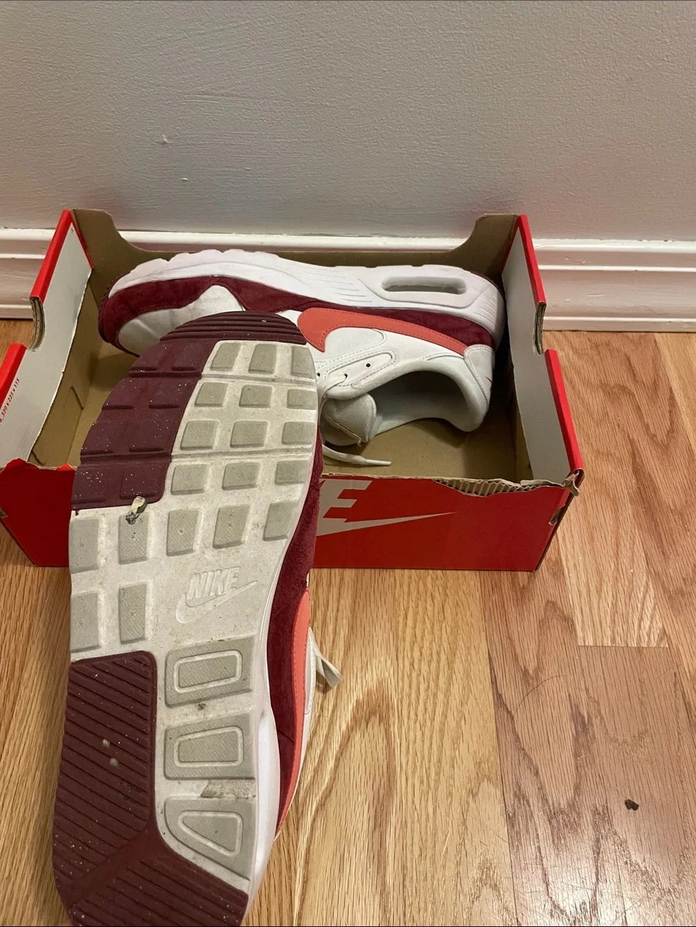 Nike White Coral Burgundy Low-Top Sneakers